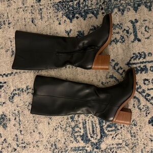 Dolce Vita Black Heeled Boots with Brown Accents